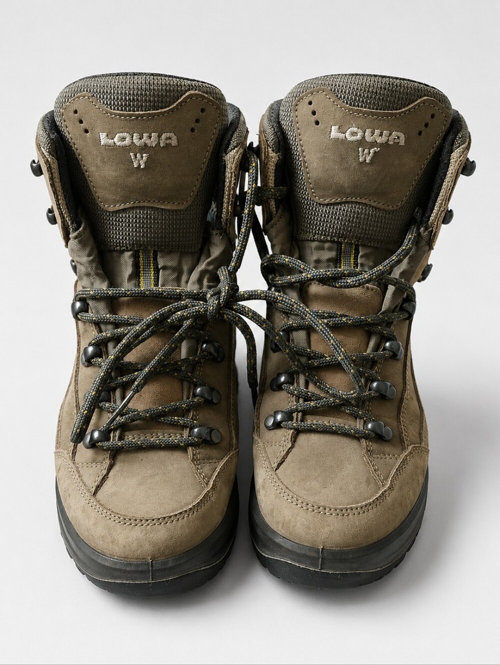 Lowa Renegade GTX Mid hiking boots with a waterproof Nubuck Leather Upper.